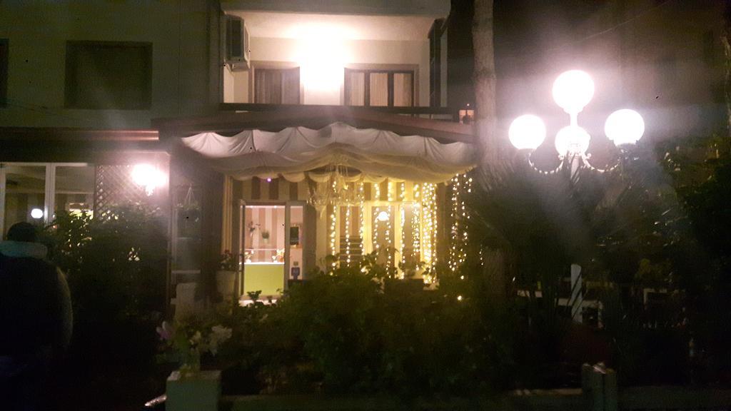 Hotel Helvetia Milano Marittima Extérieur photo