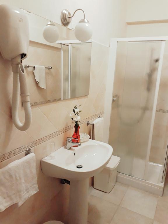Hotel Helvetia Milano Marittima Extérieur photo